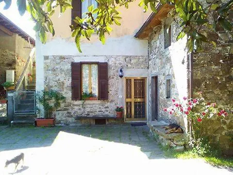Casa di campagna Affittacamere Ca Giulietto Antico Casale in Lunigiana Pontremoli Italia