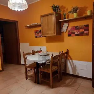 https://casa-romeo-peschiera-del-garda.hotelinveneto.com