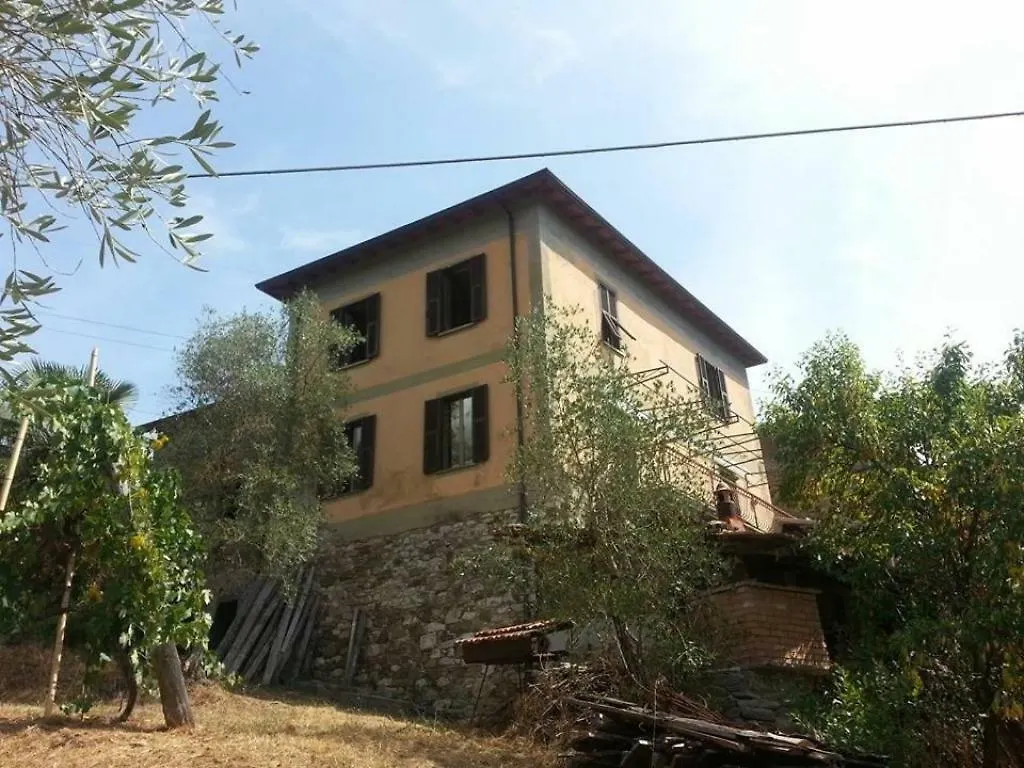 Penzion Ca Giulietto Antico Casale In Lunigiana Pontremoli Venkovský dům